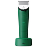 Vi presentiamo l'acclamato Andis Vida CTA-1, il TRIMMER perfetto per rifinire il look in occasione delle esposizioni e per la tosatura parziale, ma che può certamente essere utilizzato anche per la tosatura completa su mantelli ben curati.

Grazie al suo profilo sottile, il TRIMMER si adatta perfettamente alla mano, facilitando il controllo anche con animali irrequieti.&nbsp;

Gli stili moderni richiedono tosatori leggeri e all'avanguardia, e il tosatore ibrido Andis USB-C è la soluzione ottimale in questo 