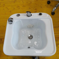 Hot cold hydromassage pedicure tub shower jet 25lt 70w led wheels water connection WEELKO META 4101 for beautician beauty center spa podiatrist