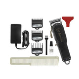 Il tagliacapelli senza filo WAHL più potente e veloce. Ideale per sfumature di precisione e per rimuovere massa, anche in presenza di capelli grossi e folti.  Potente motore DC, 6500 giri/min, batteria agli ioni di litio: 70 min. autonomia, 120 minuti tempo ricarica.  Funziona anche a filo. 3 rialzi Premium: 1,5 - 3 - 4,5 mm e testina 0,5 - 1,2 mm, con leva di regolazione e possibile impostazione a zero.